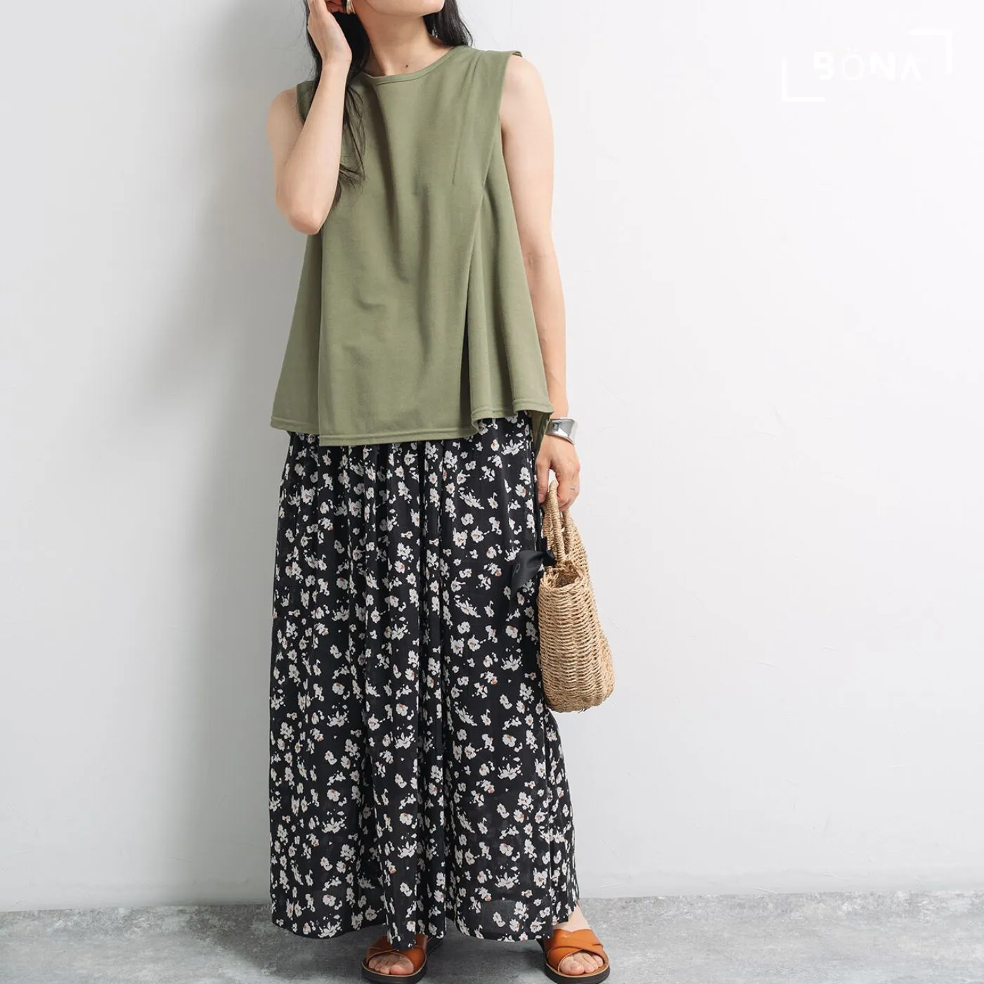 純棉印花半截裙 Cotton Flowral-Printed Skirt