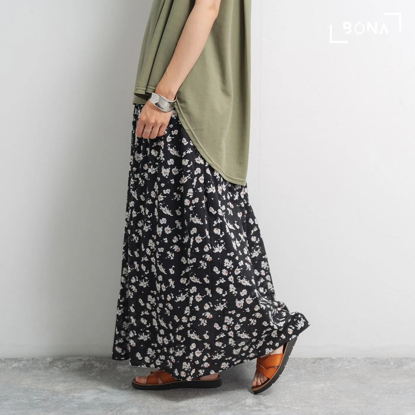 純棉印花半截裙 Cotton Flowral-Printed Skirt