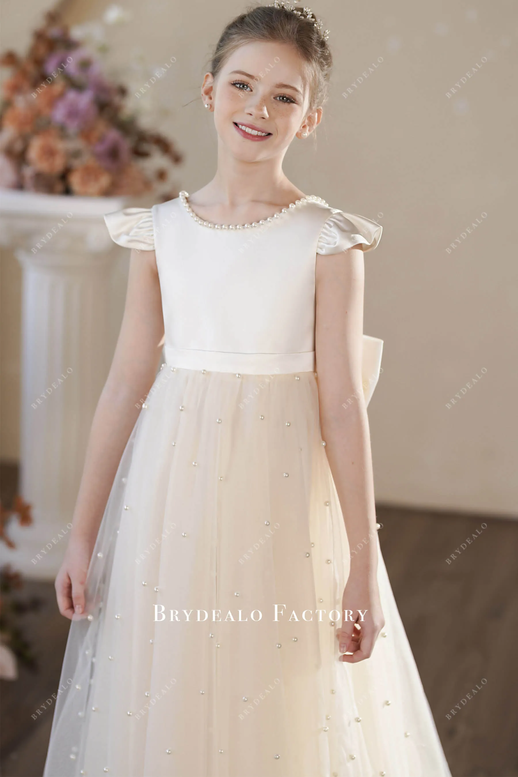 Elegant Cap Sleeve Satin Pearl Tulle Aline Flower Girl Dress