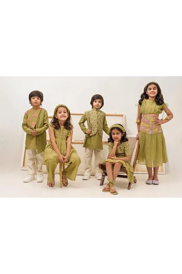 Little Tea Pot- Green Chanderi Silk Hand Embroidered  Scrunched Top & Trumpet Skirt Set for Girls