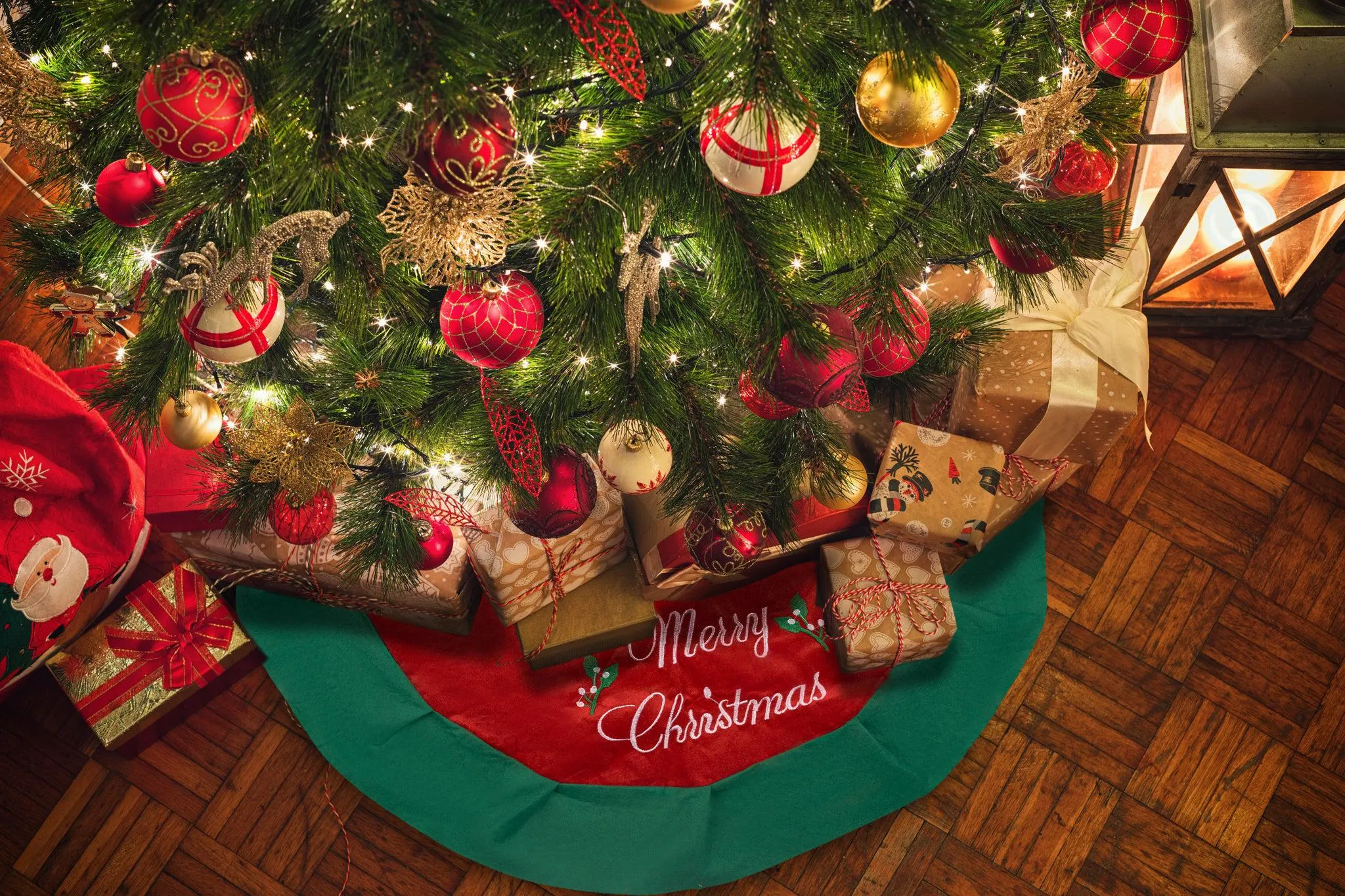 Merry Christmas 80cm Tree Skirt Green & Red