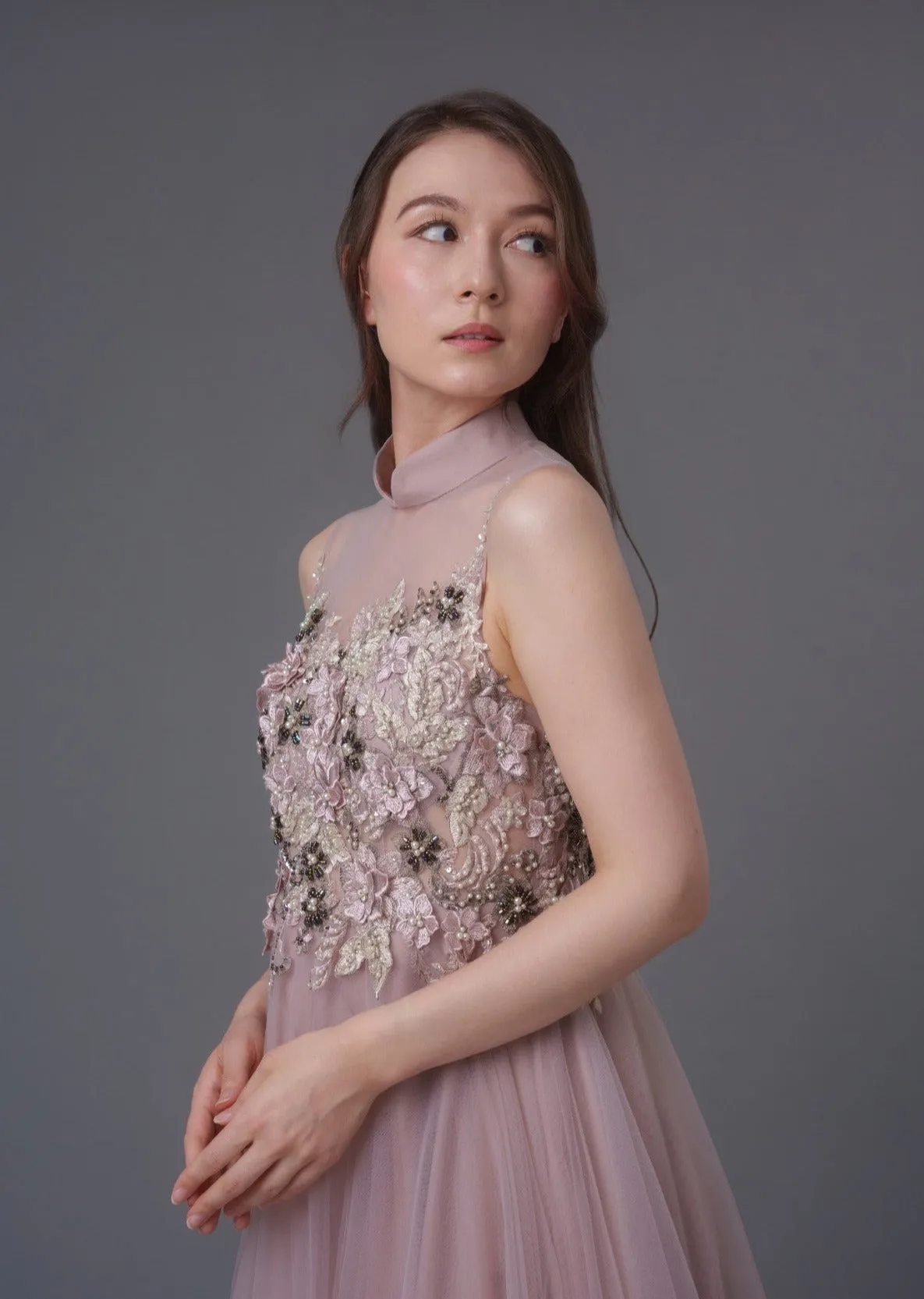 Oriental Poppy Sleeveless Tulle Qipao - RTW